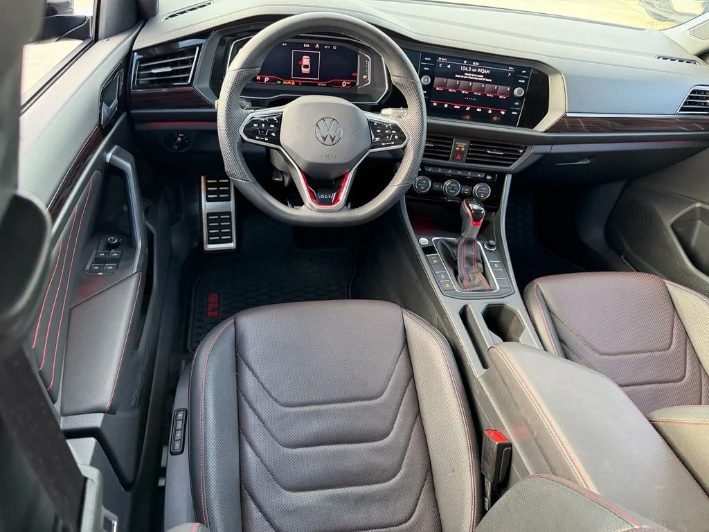 Used 2024 Deep Black Pearl Effect Volkswagen 2.0T Autobahn image 14