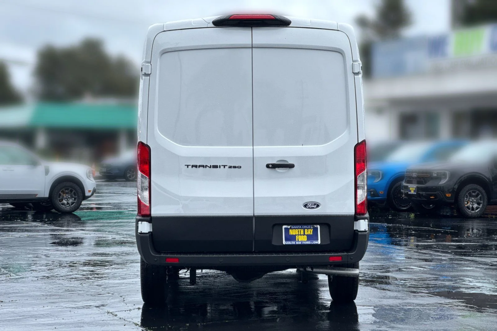 New 2026 Oxford White Ford Cargo Van image 5