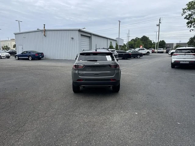 Used 2023 Gray Jeep Limited image 6
