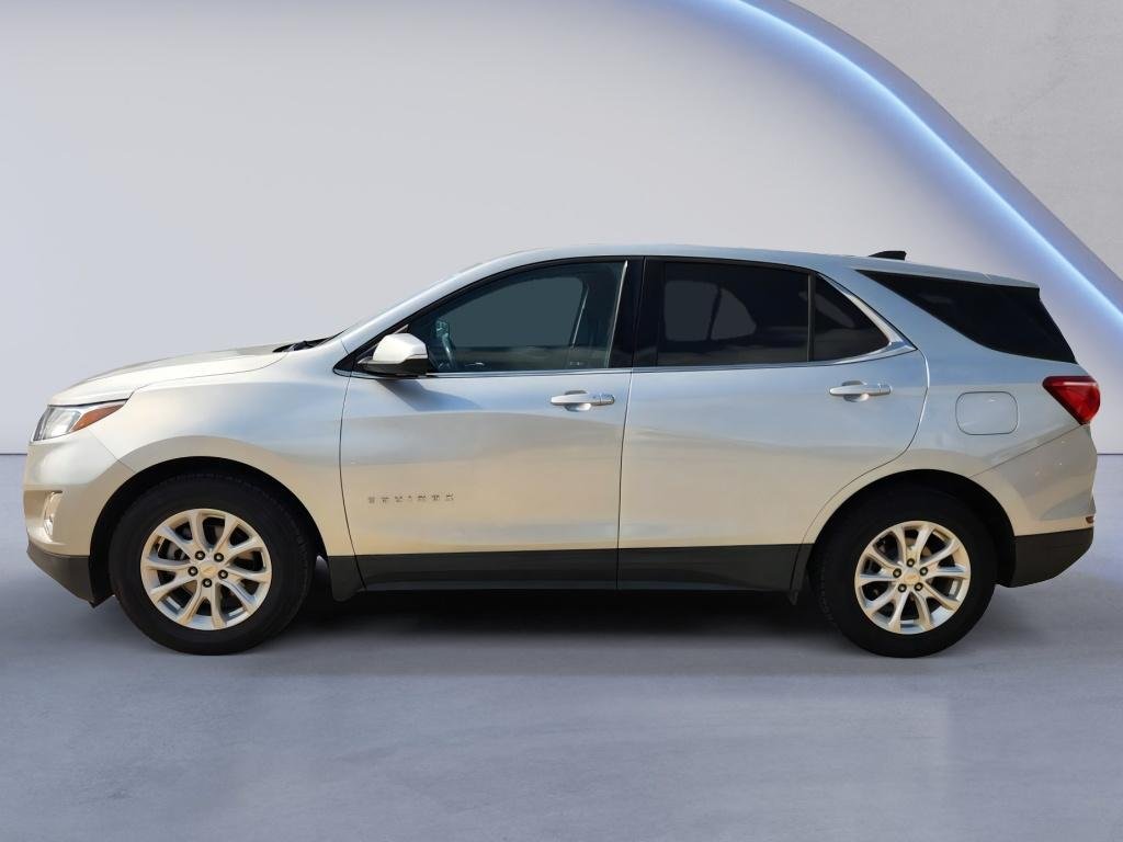 Used 2018 Silver Ice Metallic Chevrolet LT image 6