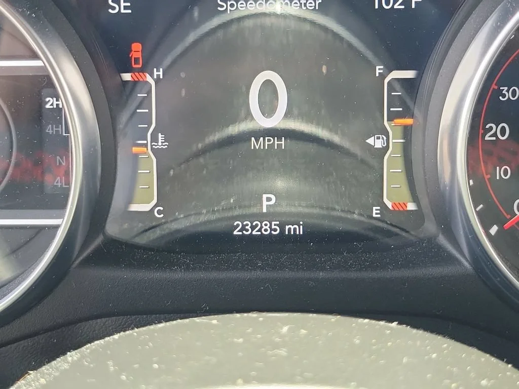 Used 2022 Gray Jeep Rubicon 4x4 image 12