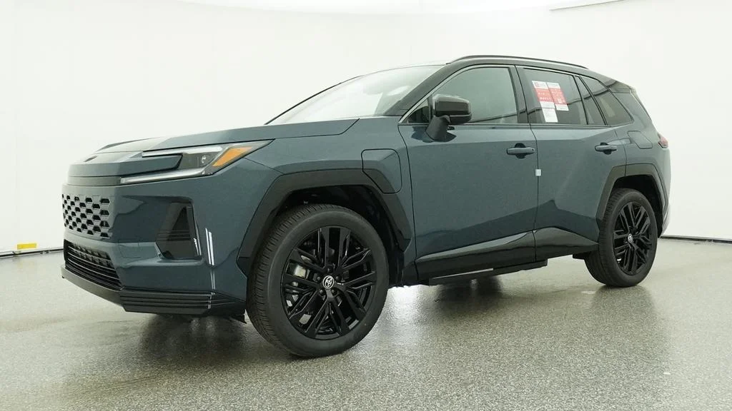 New 2026 Storm Cloud with Midnight Black Metallic roof Toyota XSE image 6