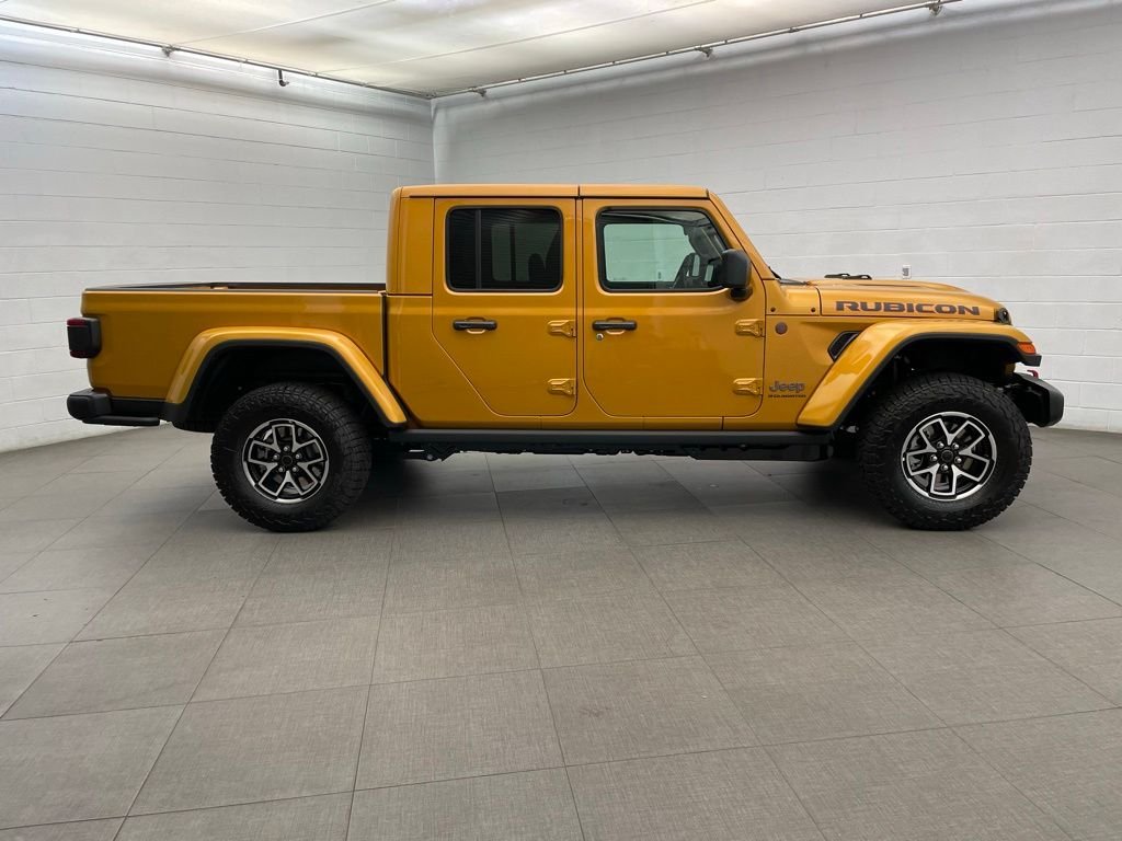 New 2026 Goldilocks Jeep Rubicon image 2