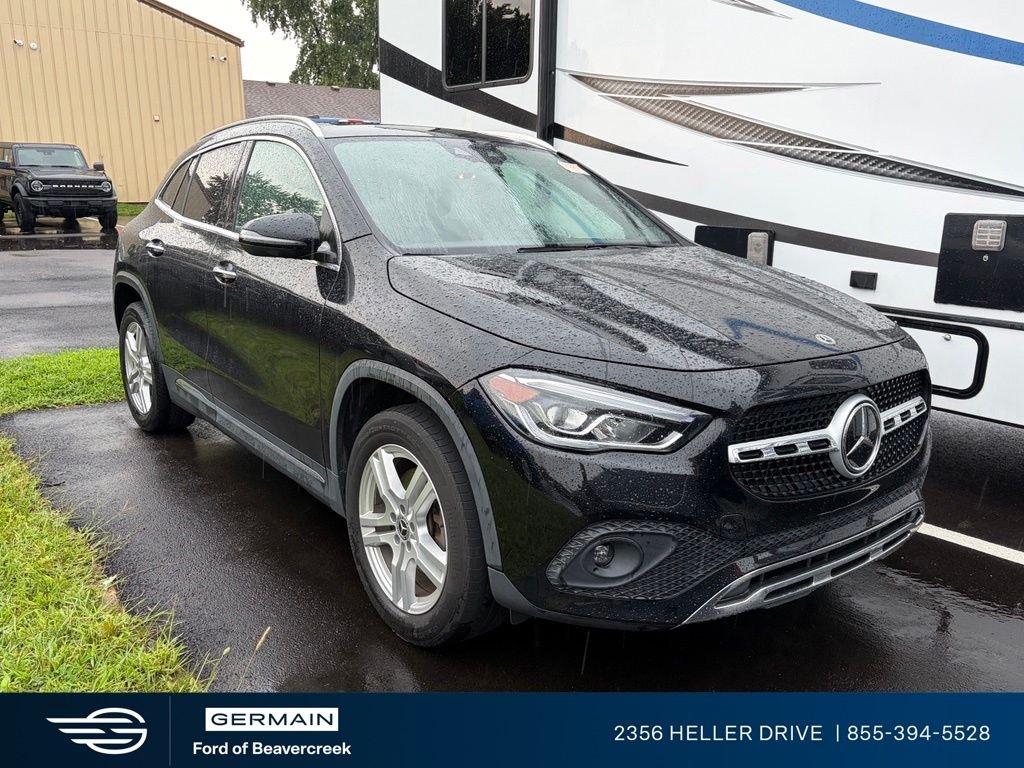 Used 2021  Mercedes-Benz GLA 250 image 1