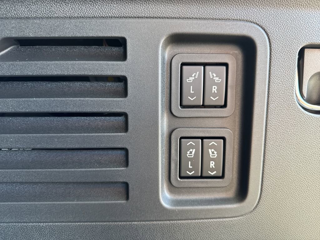 2026 Buick Enclave Preferred - Photo 41