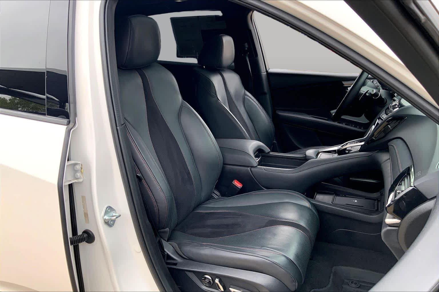 Used 2024 Platinum White Pearl Acura w/A-Spec Advance Package image 8