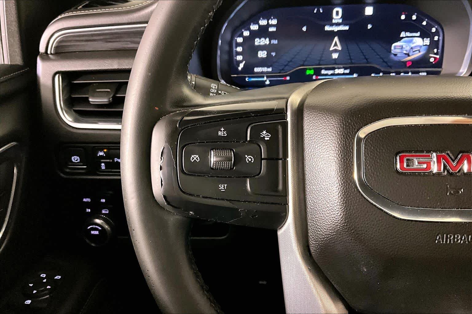 2023 GMC Yukon XL SLT - Photo 24