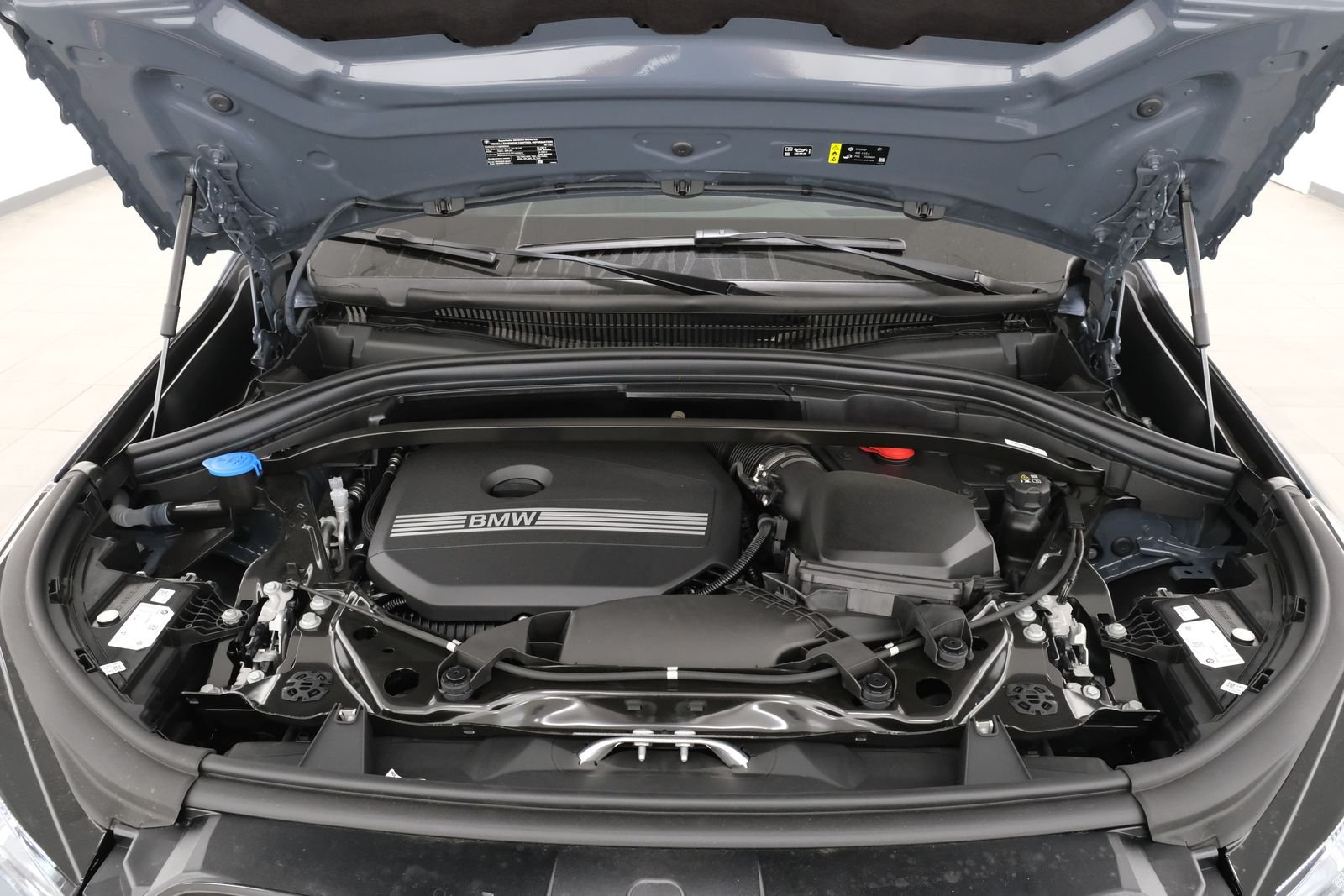 New 2027 C3n BMW xDrive28i image 43