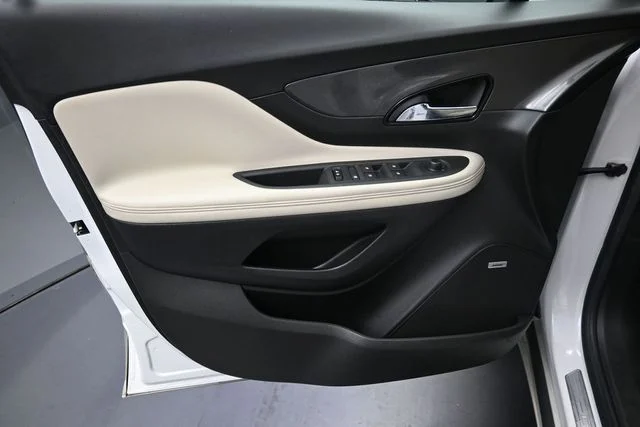 Used 2017 White Buick Premium image 17