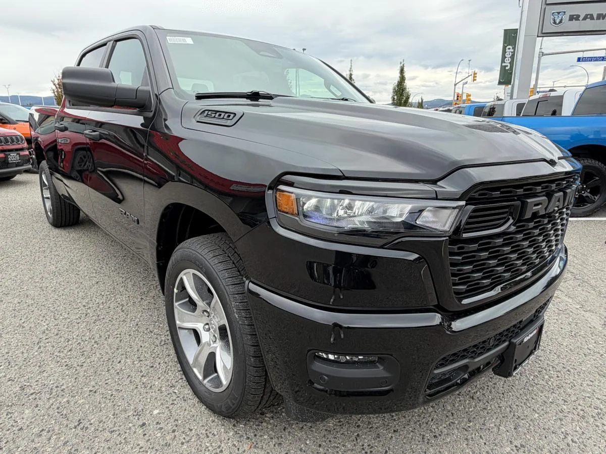 New 2027 Black RAM Express image 9