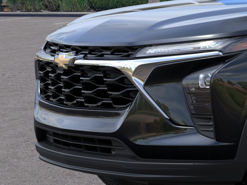 2026 Chevrolet Trax LS - Photo 13