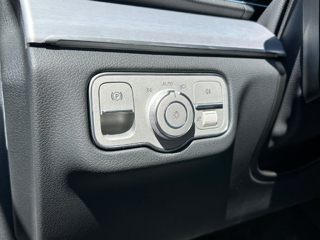 New 2026 Twilight Blue Metallic Mercedes-Benz GLE 450 image 48