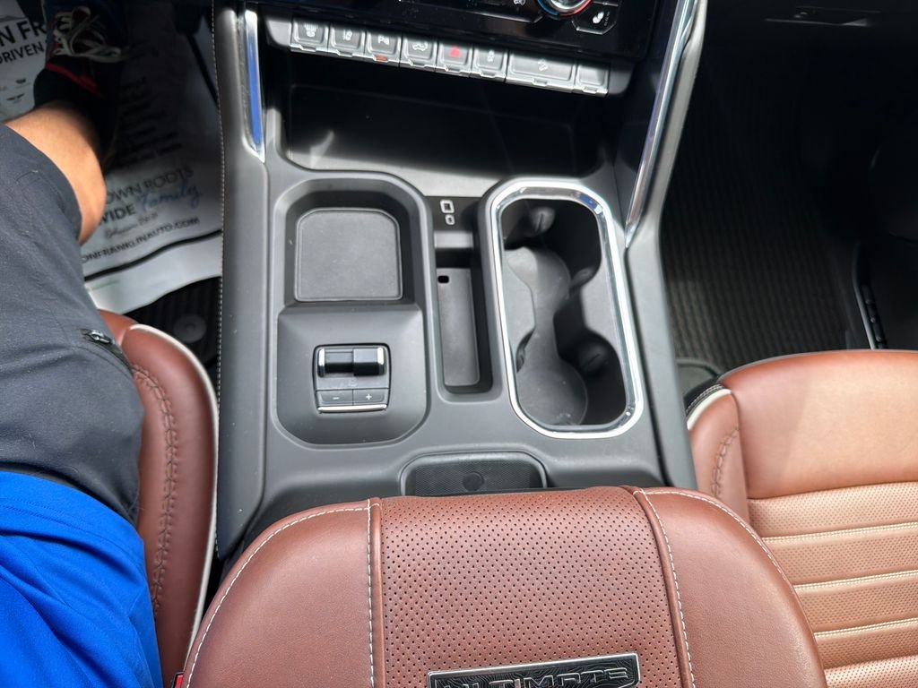 Used 2024 Silver GMC Denali Ultimate image 21