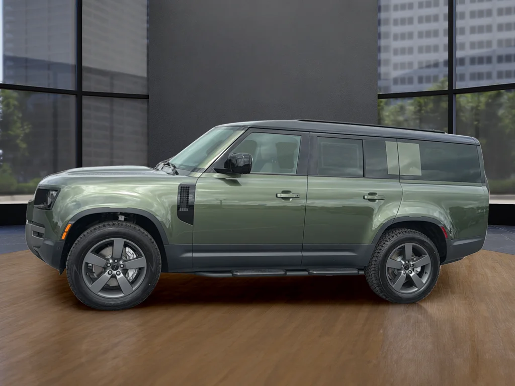 New 2026 Green Land Rover S image 13