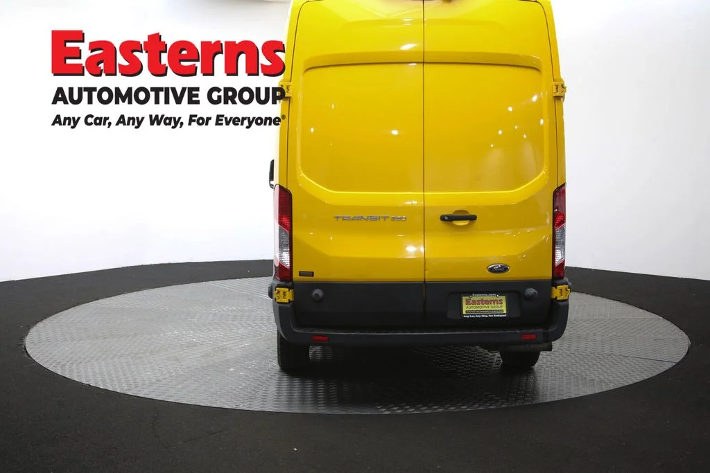 Used 2020 Yellow Ford Base image 35