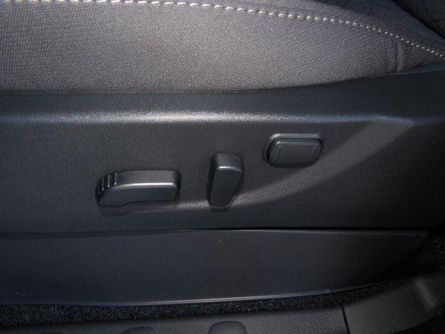 2026 Nissan Frontier SV - Photo 17