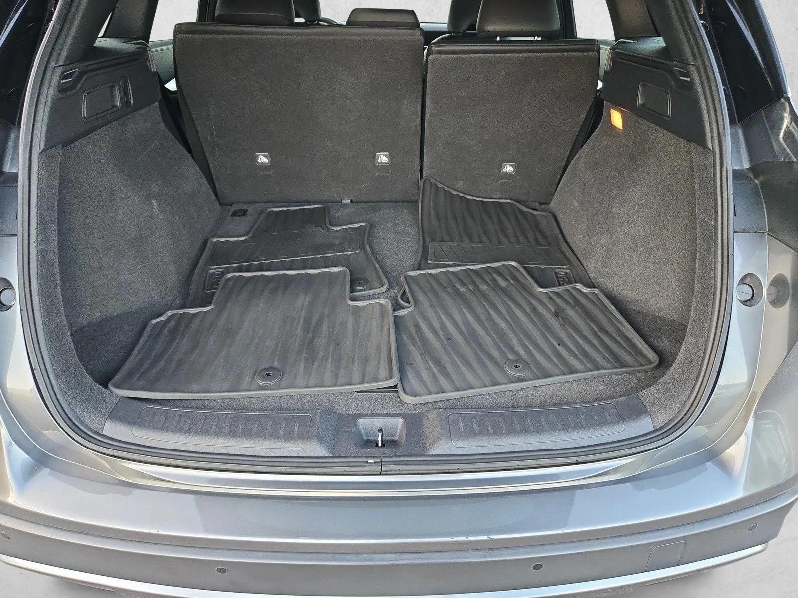 Used 2024 Graphite Shadow INFINITI SPORT image 7