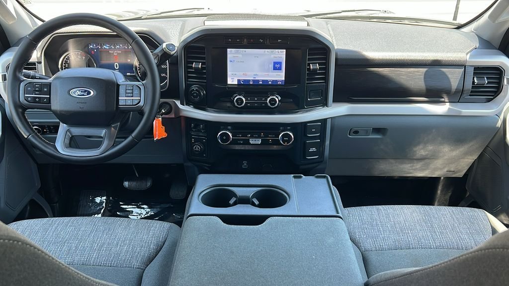 Used 2023 Black Ford XLT image 8