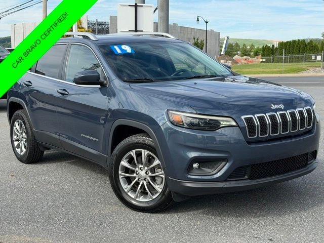 2019 Jeep Cherokee Latitude Plus 4X4's photo
