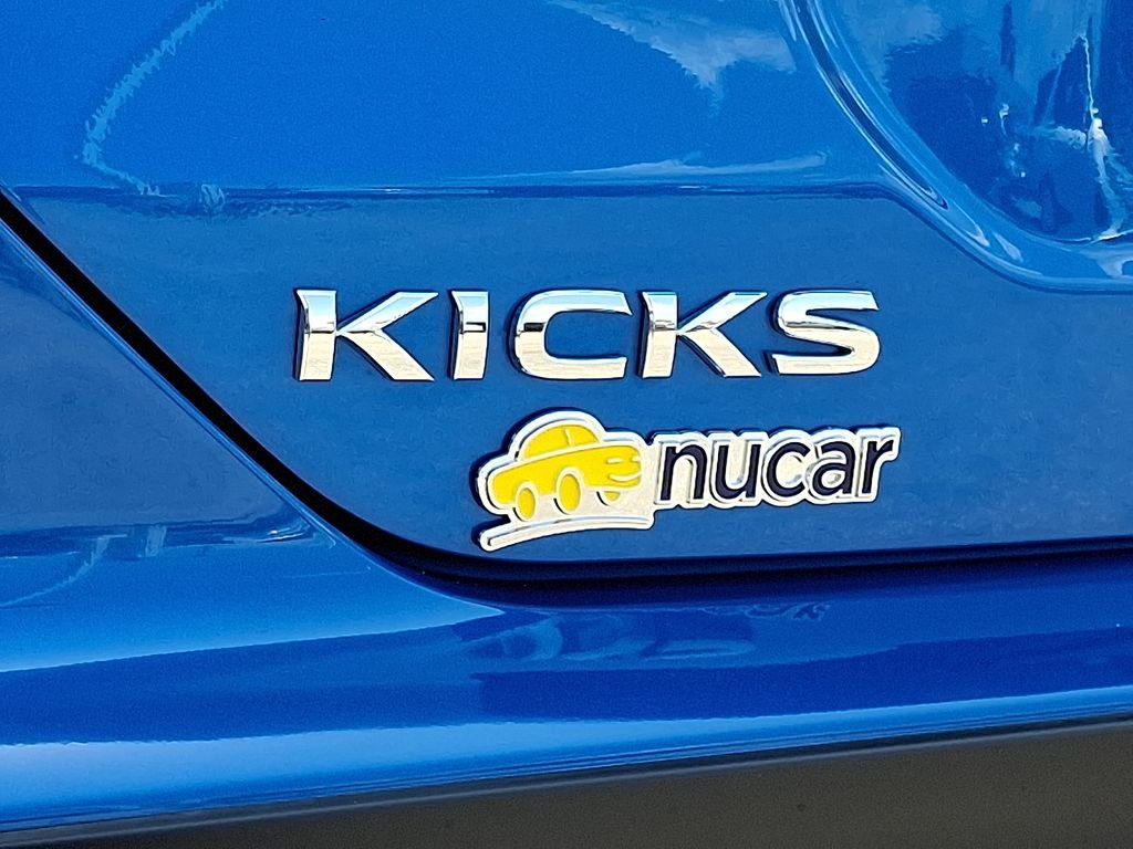 Used 2025 Blue Nissan S image 30