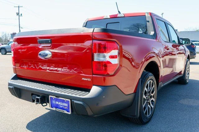 Used 2024 Red Ford Lariat image 6