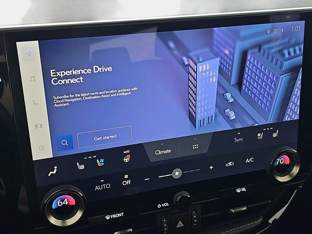 Used 2025 White Lexus 350 Premium image 19