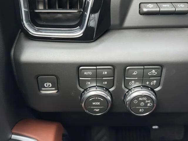 New 2026 Glacier White Tricoat GMC Denali Ultimate image 26
