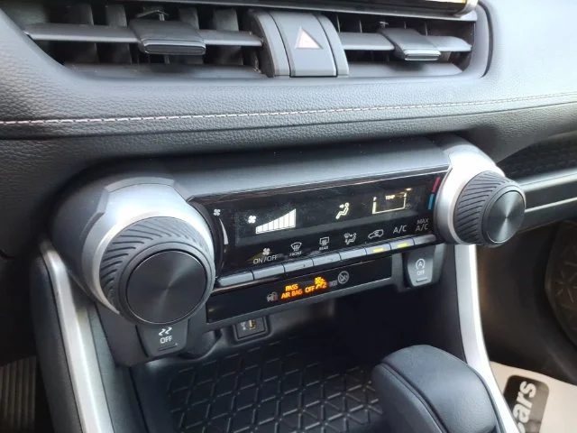Used 2025 Black Toyota LE image 25