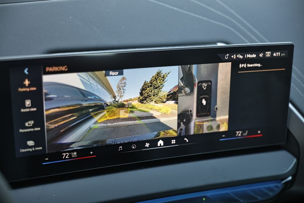 New 2026 Black Sapphire Metallic BMW 30 xDrive image 38