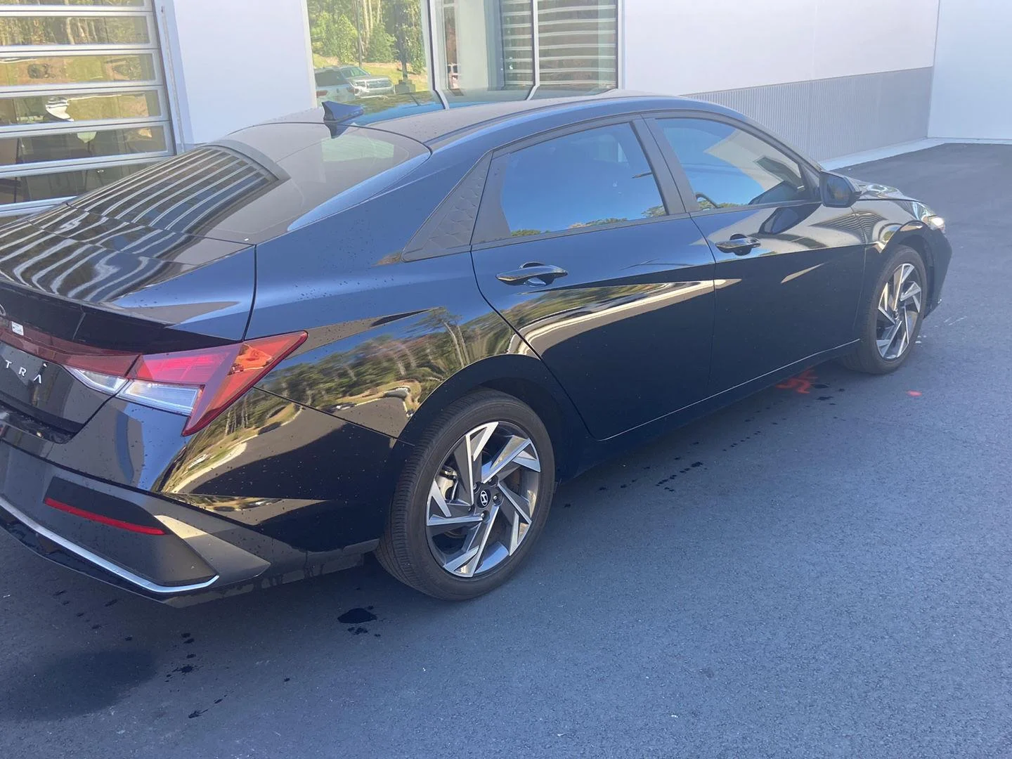 Used 2025 Abyss Black Hyundai SEL Sport image 4