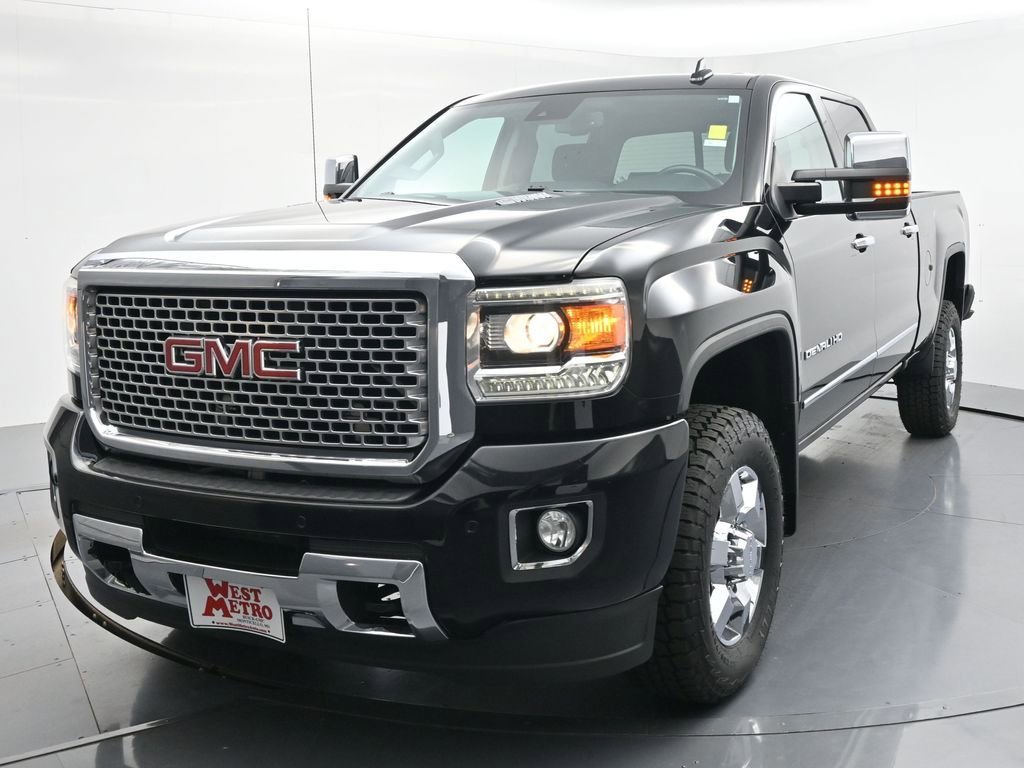 Used 2015 GMC Sierra 3500 Denali HD Denali with VIN 1GT424E81FF662998 for sale in Monticello, Minnesota