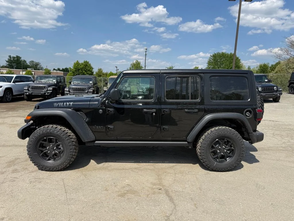 2026 Jeep Wrangler 4-Door Willys - Photo 9
