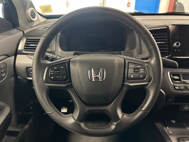 Certified Used 2025 Crystal Black Pearl Honda RTL image 17