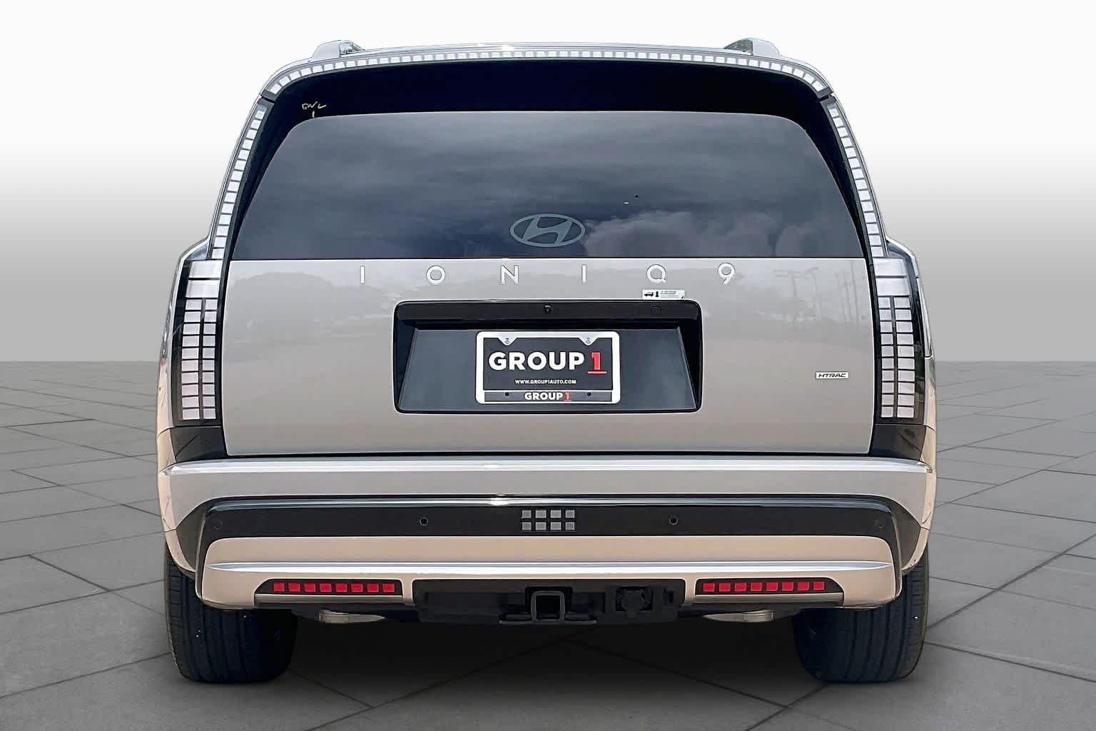 Used 2026 Cyber Gray Hyundai SEL image 4