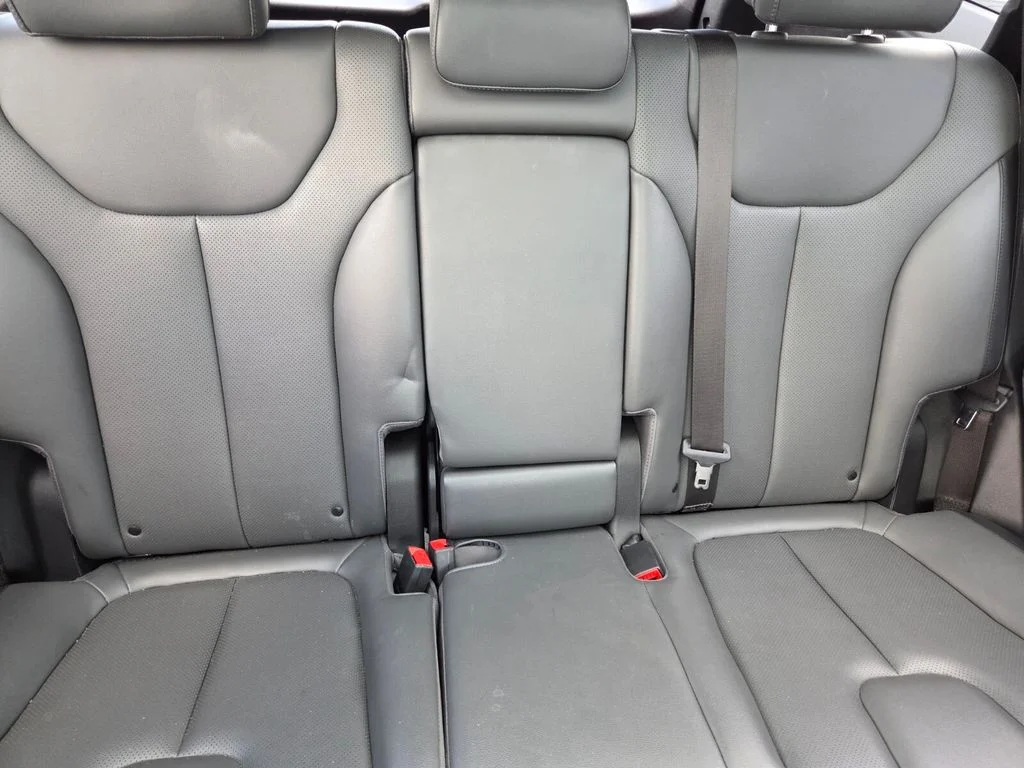 Used 2023 Gray Hyundai SEL image 30