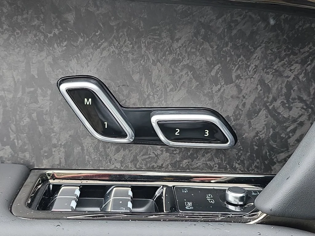 2025 Land Rover Range Rover Sport SV Edition Two - Photo 30