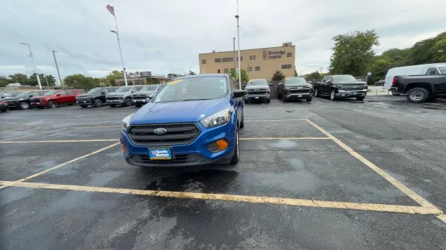 Used 2018 Blue Ford S image 3