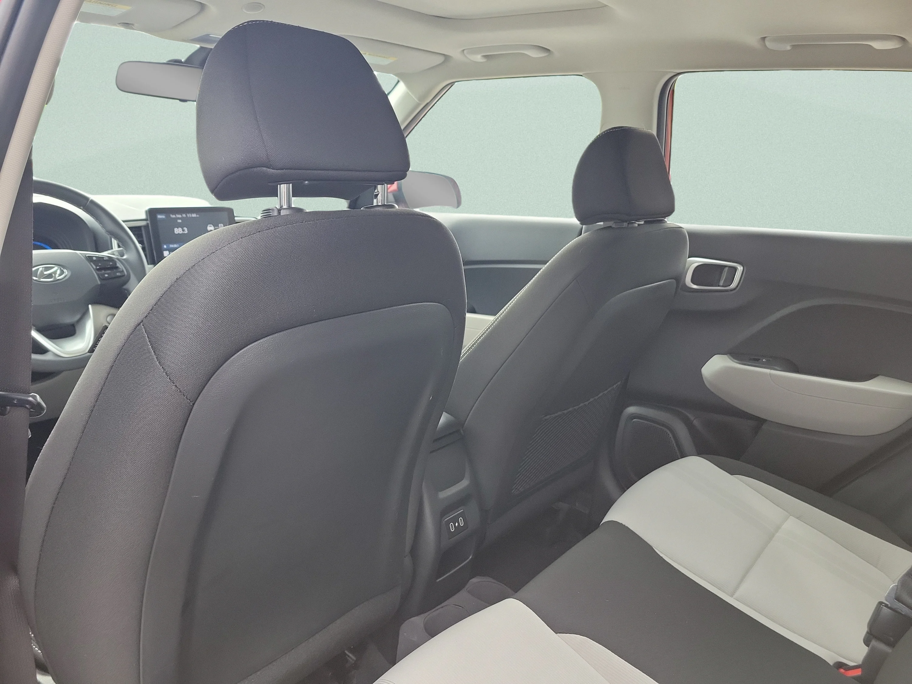 Used 2025 Ultimate Red Hyundai SEL image 13