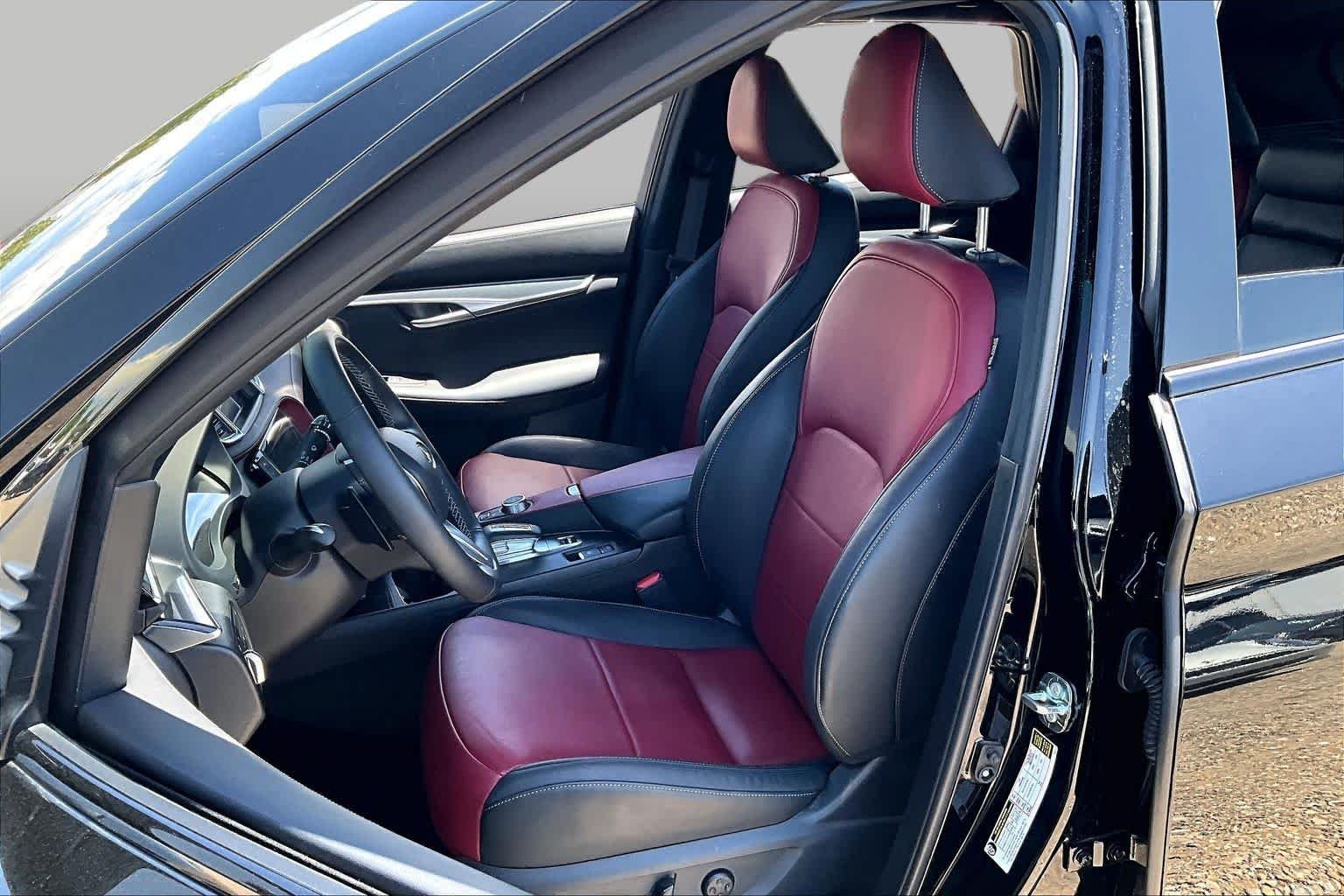 Pre-Owned 2025 INFINITI QX50 SPORT