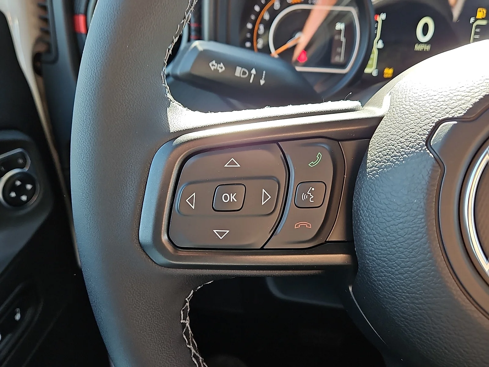 New 2026 Bright White Jeep 4-DOOR RUBICON image 17