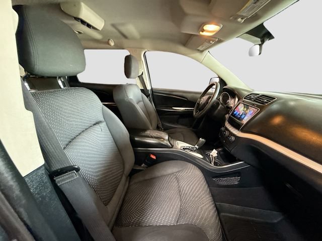 Used 2016 Granite Crystal Metallic Clearcoat Dodge SXT image 26