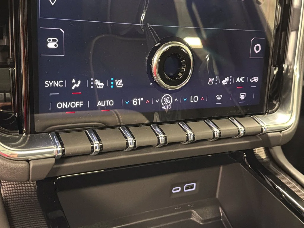 2026 GMC Yukon XL Elevation - Photo 42