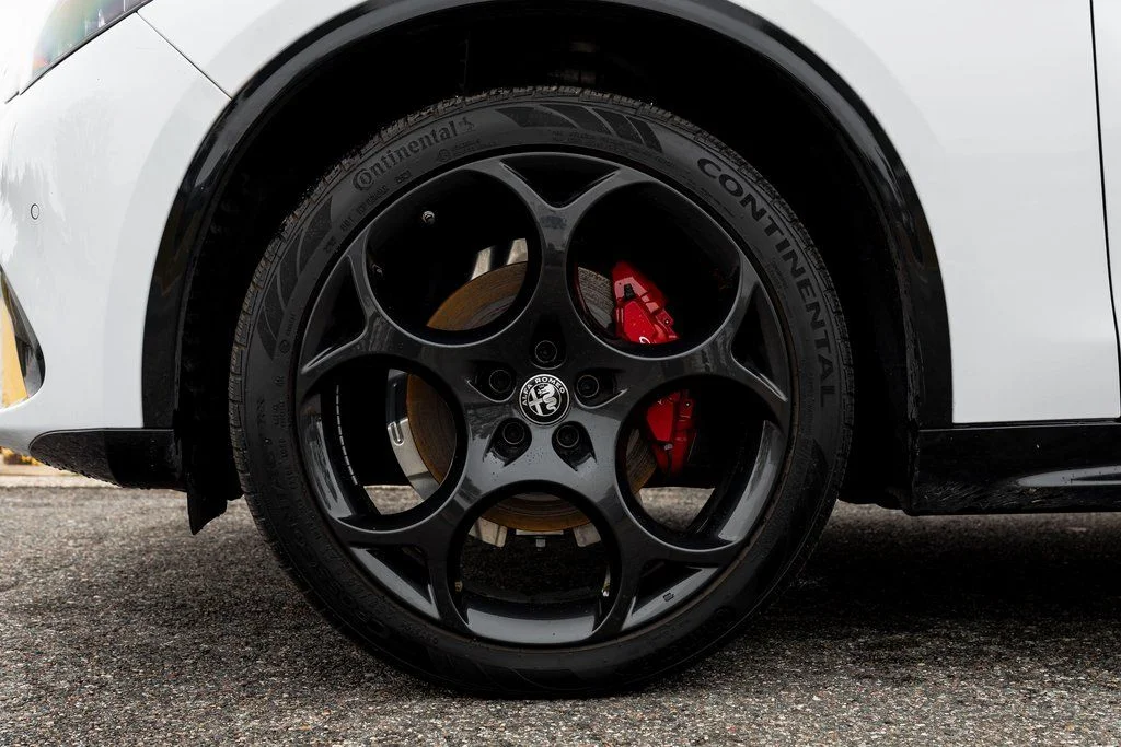 2024 Alfa Romeo Stelvio Veloce - Photo 10