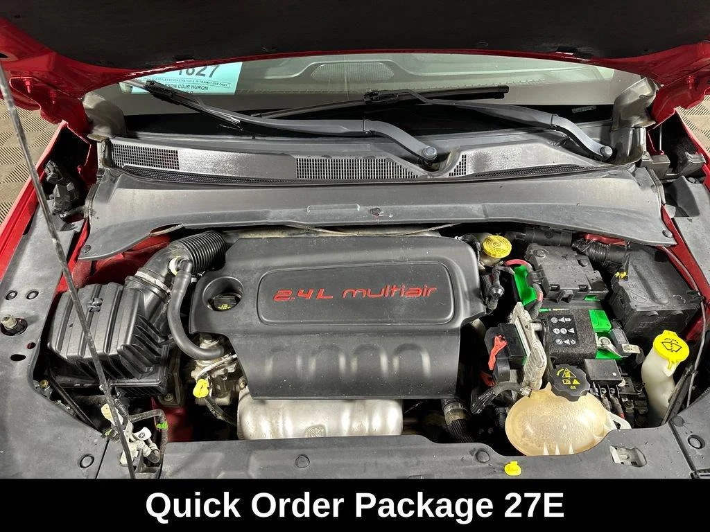 Used 2018 Redline Pearlcoat Jeep Trailhawk image 5