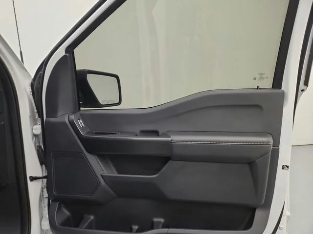 Used 2025  Ford STX image 33