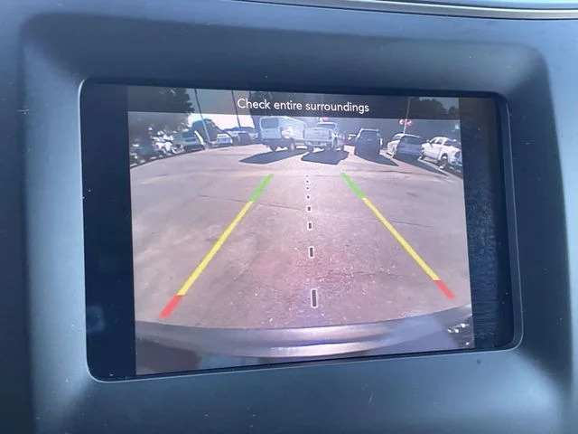 Certified Used 2019 Diamond Black Jeep Latitude Plus image 25