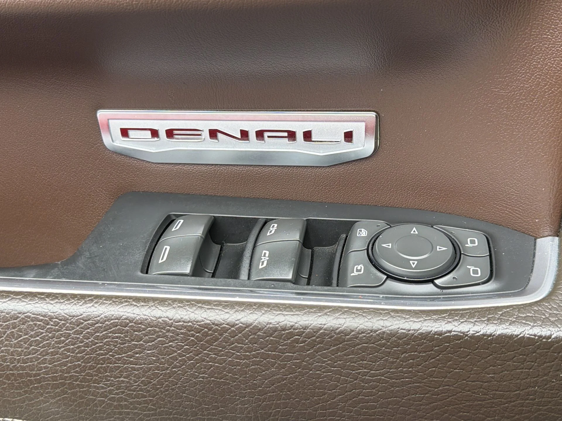 Certified Used 2022 Cayenne Red Tintcoat GMC Denali image 21
