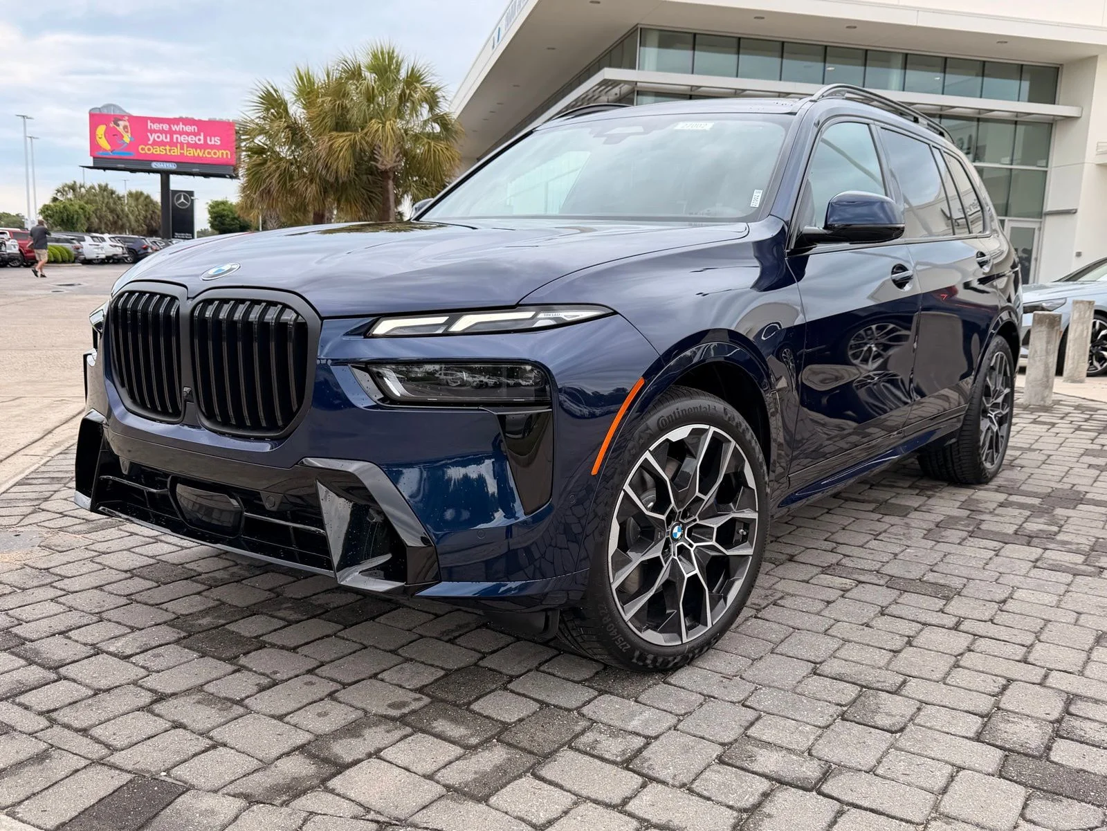 2027 BMW X7 xDrive40i's photo