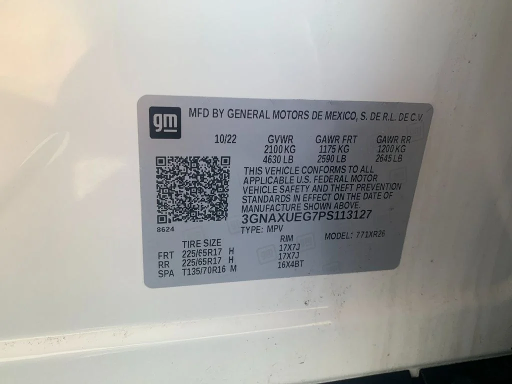 Used 2023 White Chevrolet LT image 35