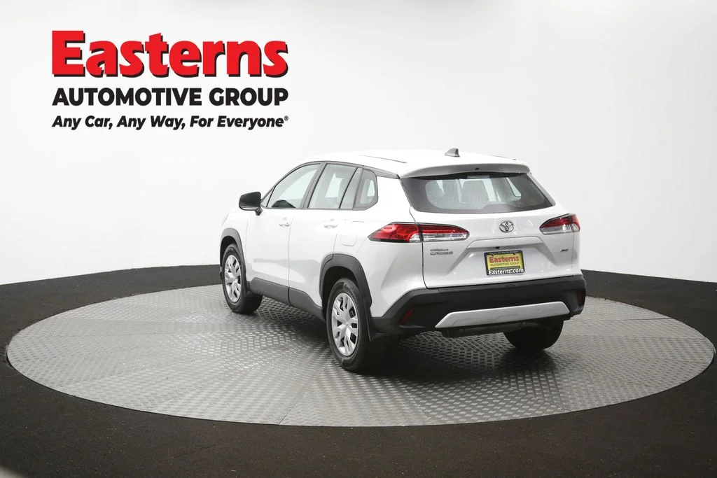Used 2023 Beige Toyota L image 36